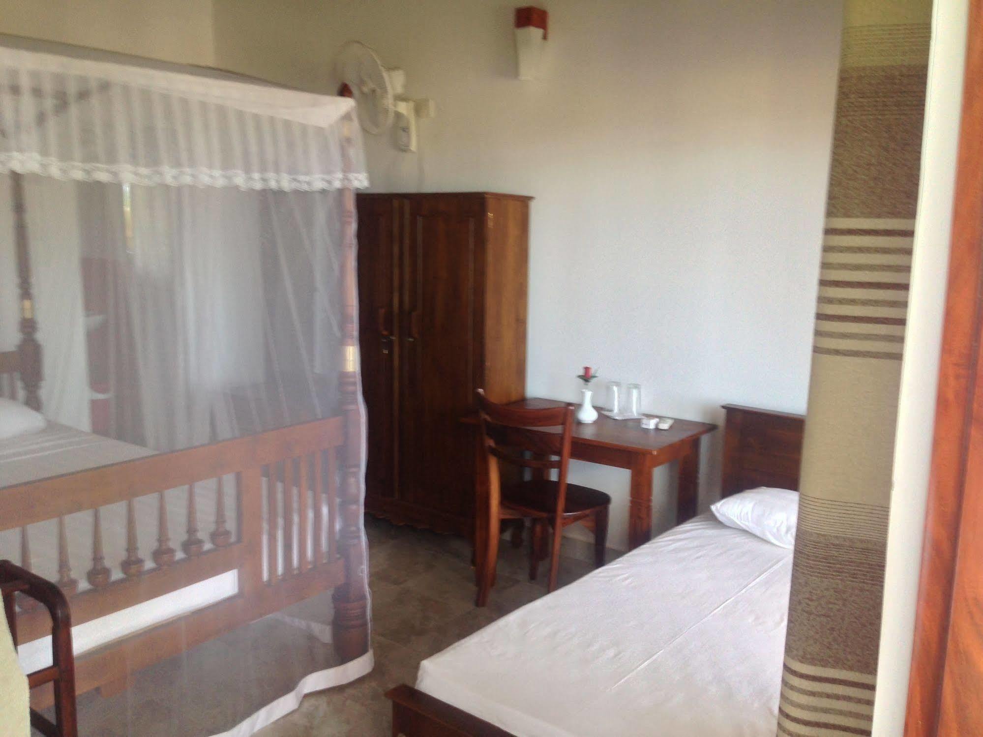 Supun Villa Bentota Bagian luar foto