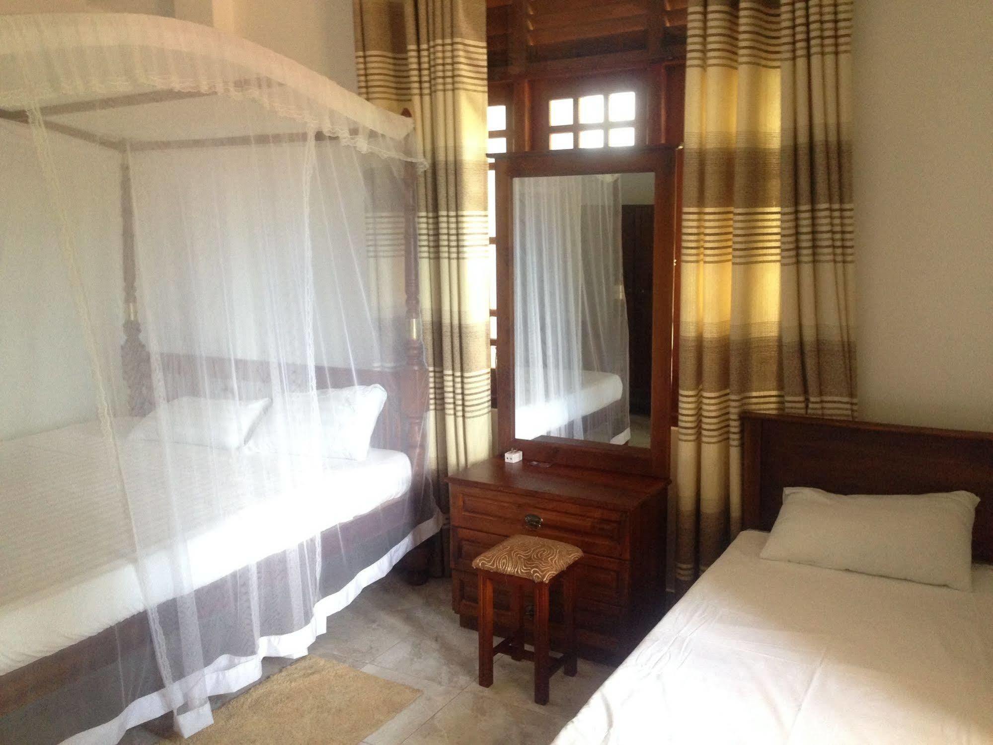 Supun Villa Bentota Bagian luar foto