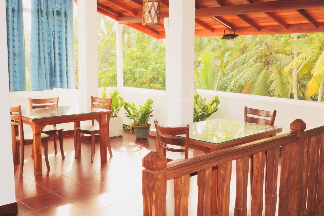 Supun Villa Bentota Bagian luar foto